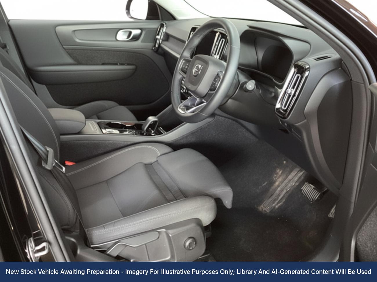 Used Volvo XC40 2022 for sale - 76934288: Photo 3