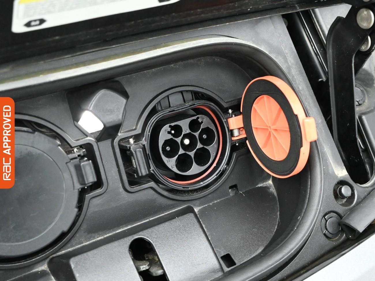 Used Nissan Leaf 2021 for sale - 76916368: Photo 29