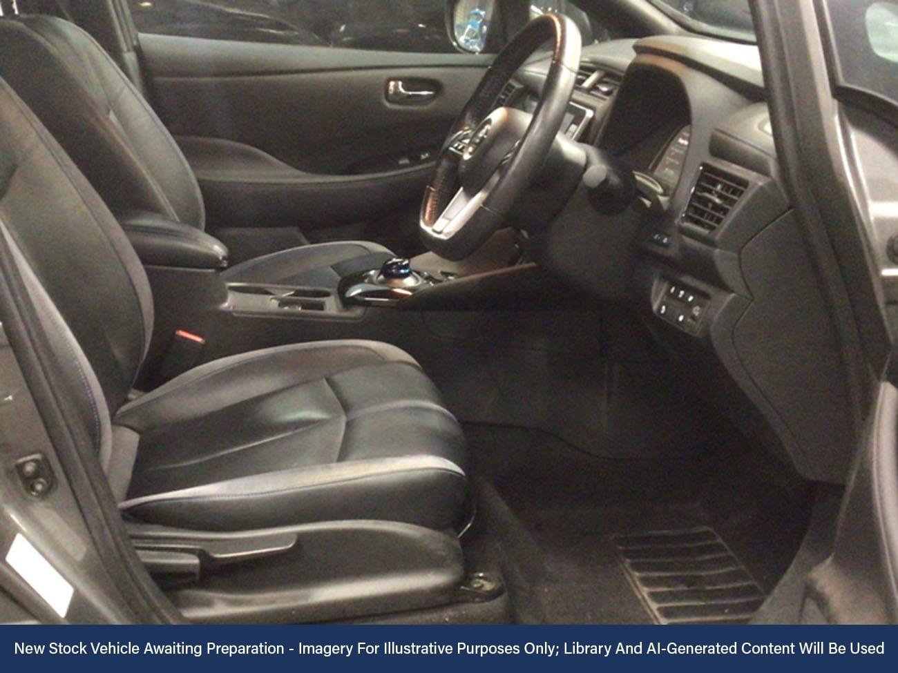 Used Nissan Leaf 2021 for sale - 76916368: Photo 3