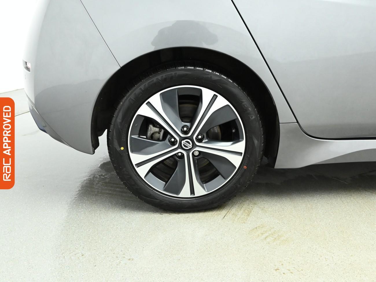 Used Nissan Leaf 2021 for sale - 76916368: Photo 33