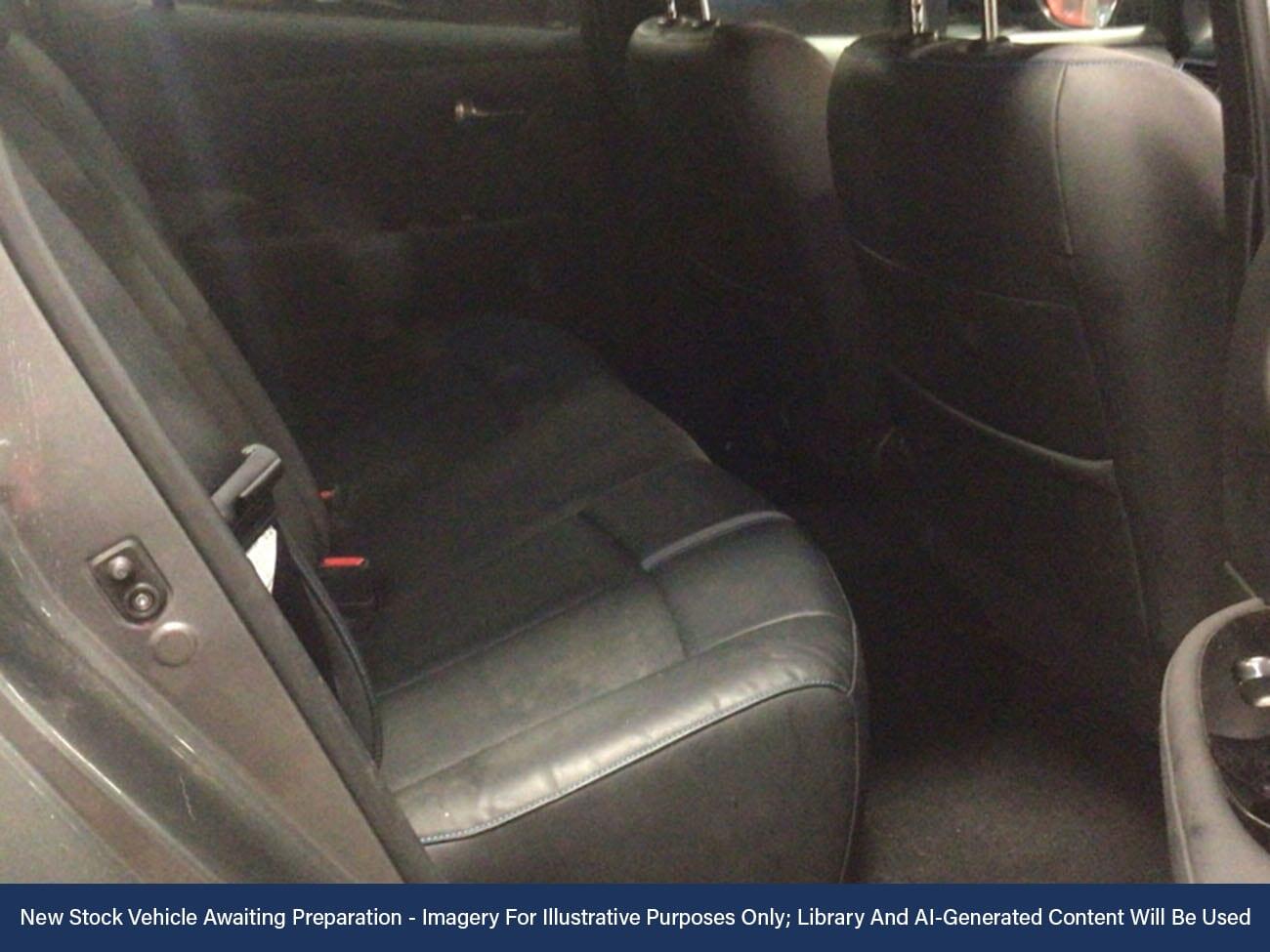 Used Nissan Leaf 2021 for sale - 76916368: Photo 4