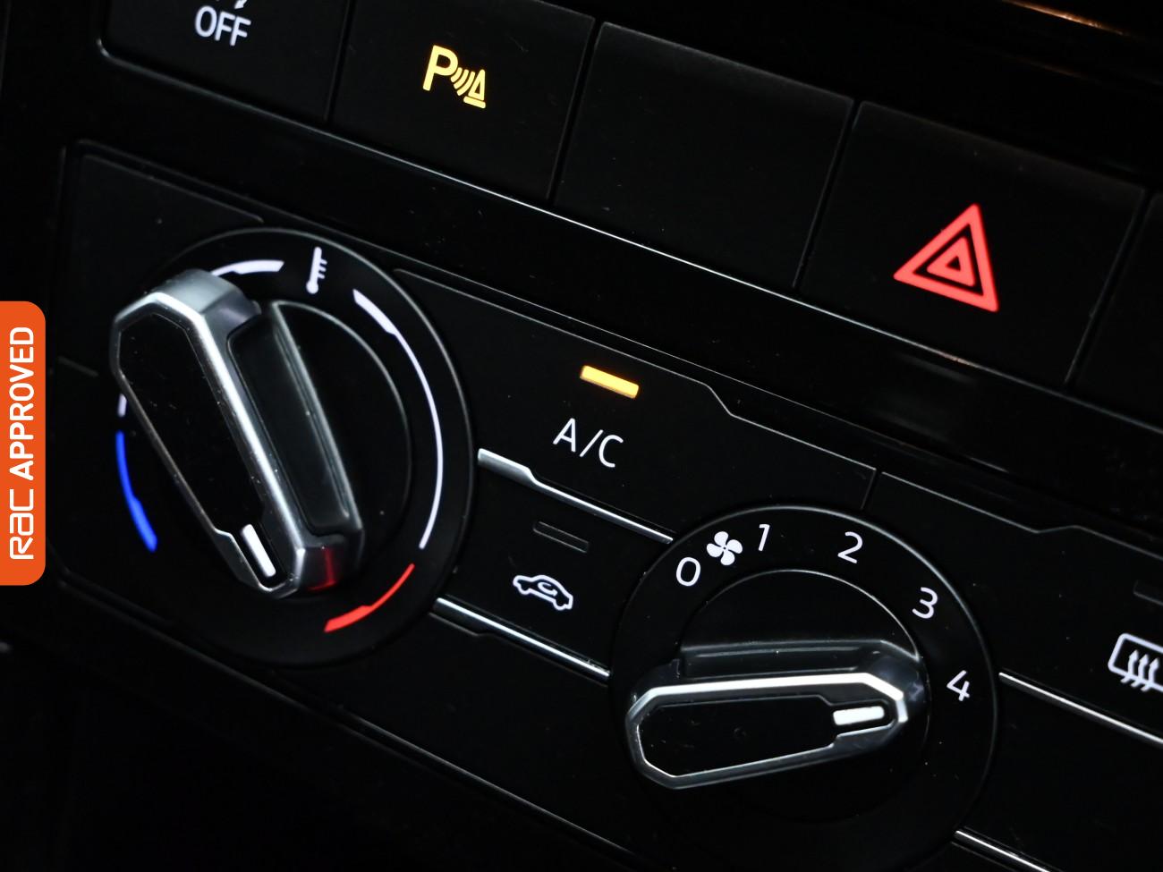 Used Volkswagen T-Cross 2023 for sale - 76017577: Photo 16