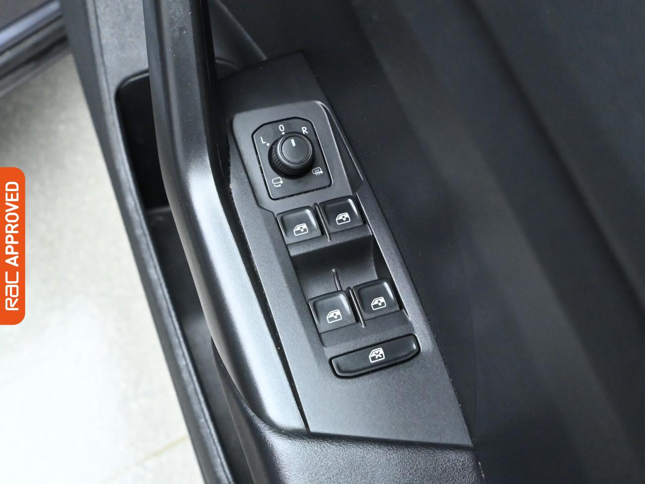 Used Volkswagen T-Cross 2023 for sale - 76017577: Photo 21