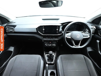 Used Volkswagen T-Cross 2023 for sale - 76017577: Photo 2
