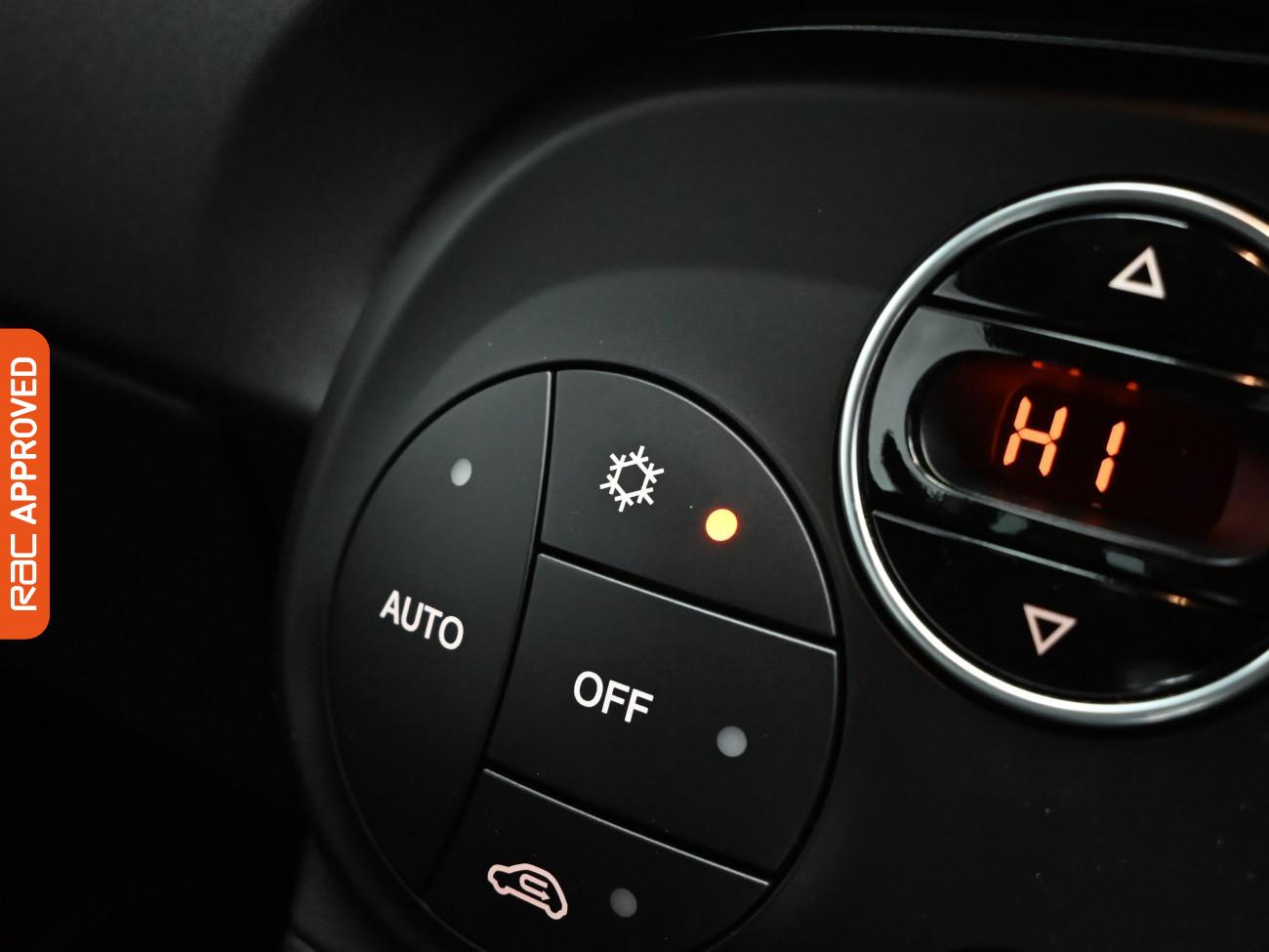 Used Abarth 595 2022 for sale - 76558136: Photo 17