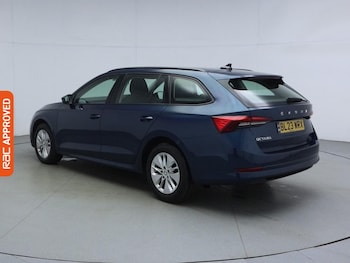 Used Skoda Octavia 2023 for sale - 79458808: Photo