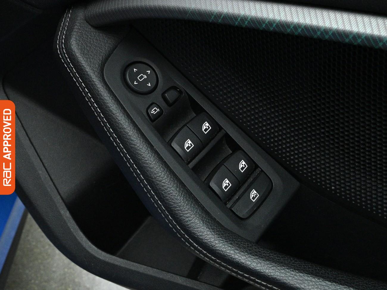 Used BMW 1 Series 2020 for sale - 77879120: Photo 25