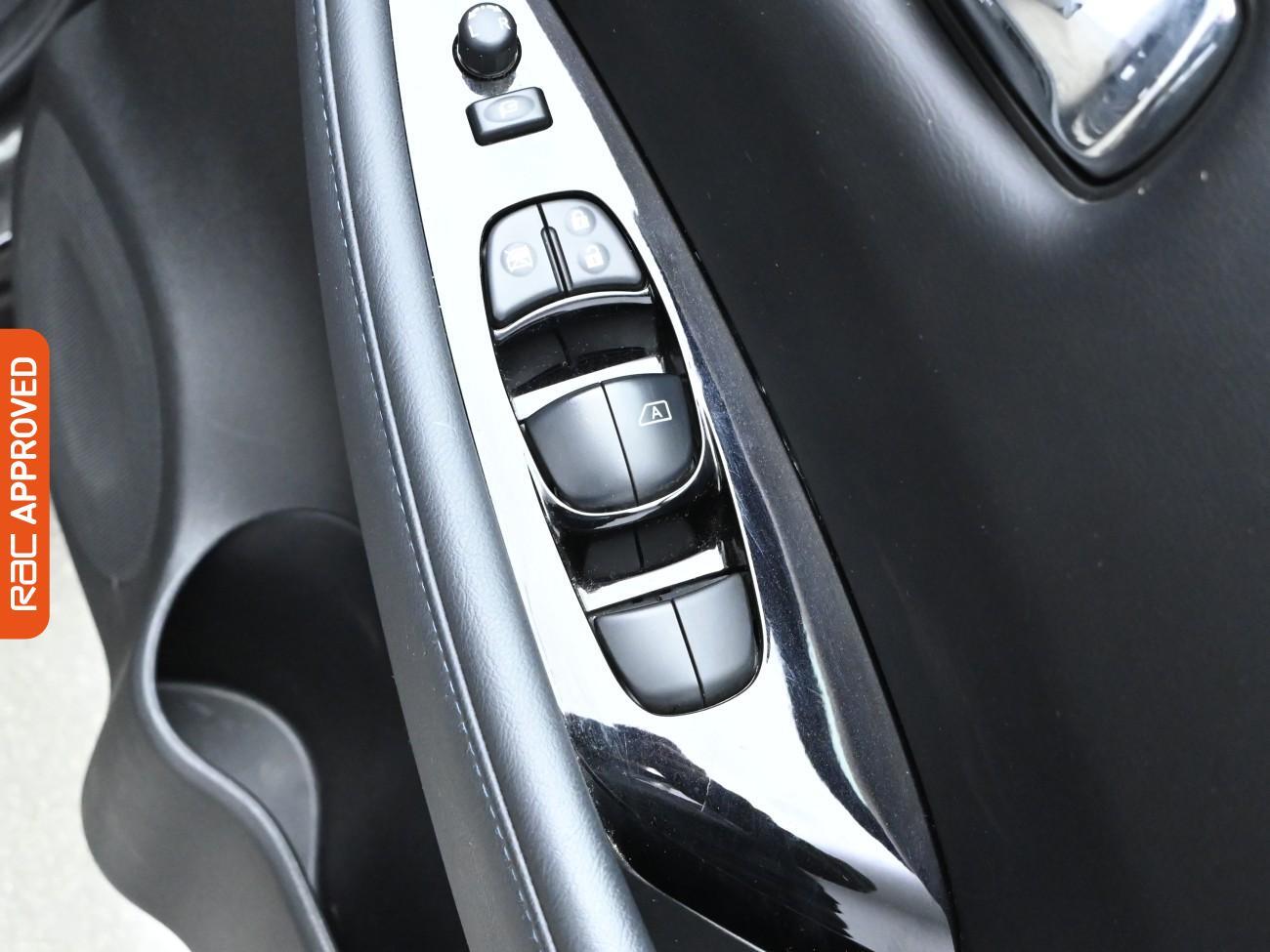 Used Nissan Leaf 2021 for sale - 76274765: Photo 26