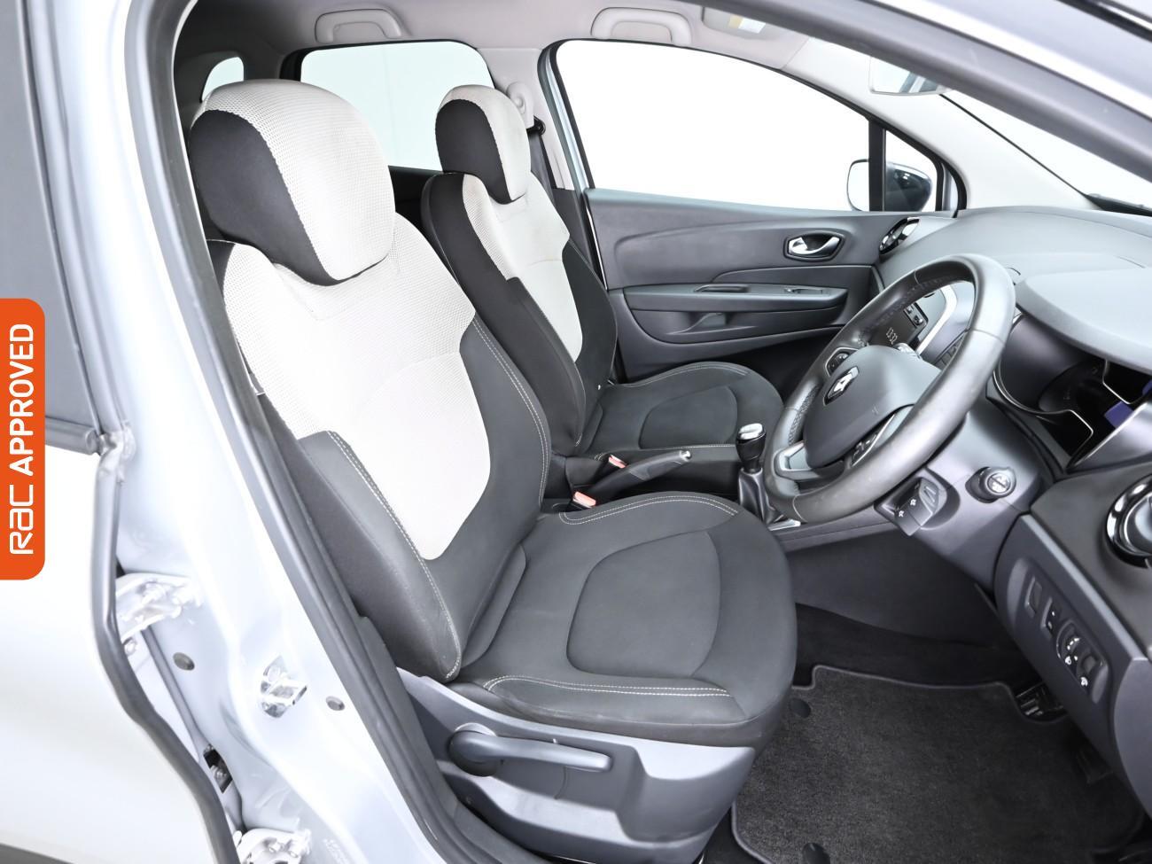 Used Renault Captur 2019 for sale - 76330608: Photo 12