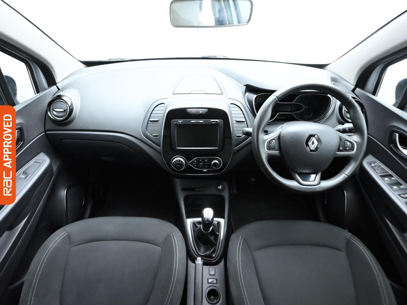 Used Renault Captur 2019 for sale - 76330608: Photo 2