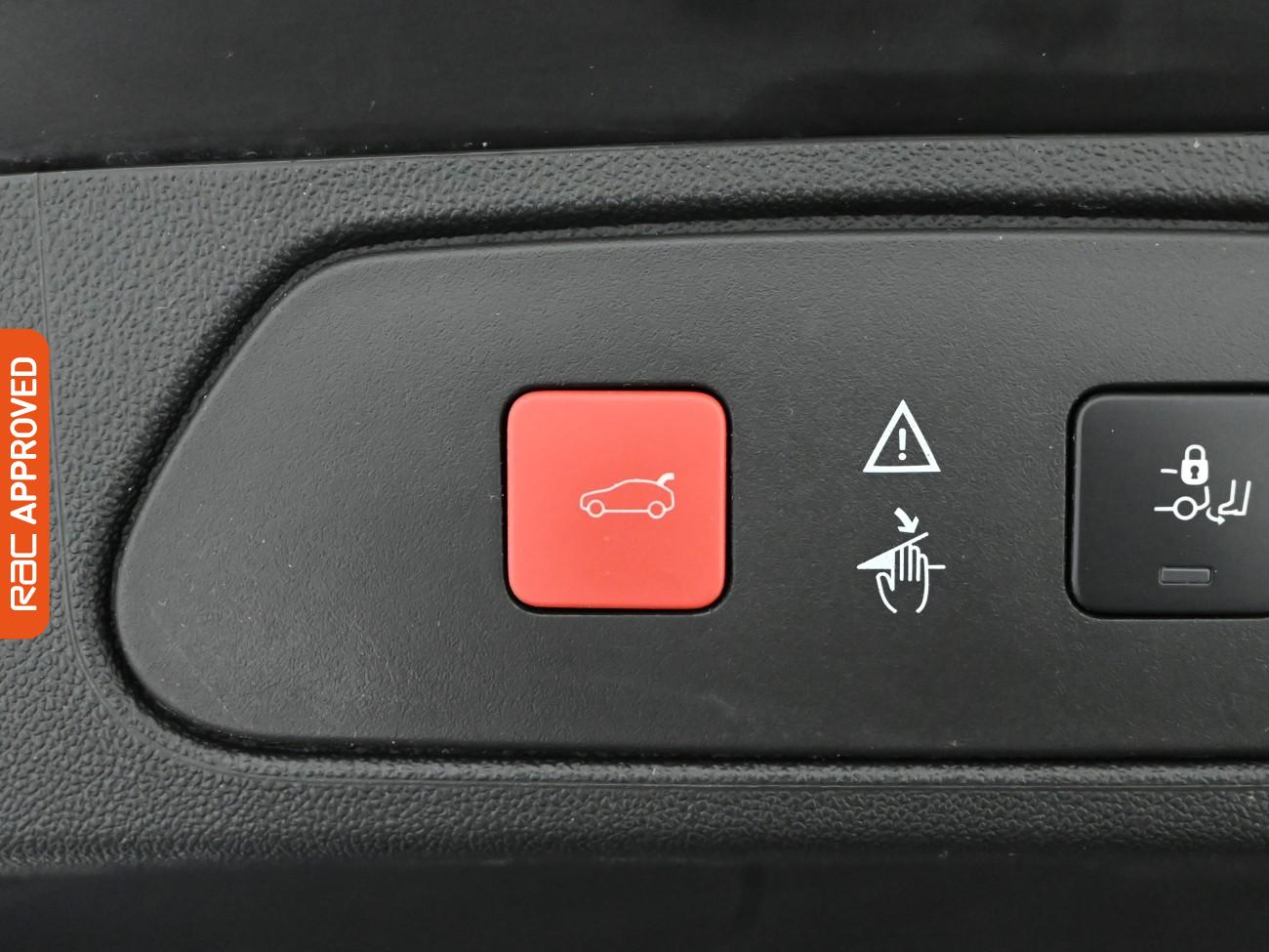 Used Vauxhall Grandland X 2019 for sale - 76878296: Photo 25