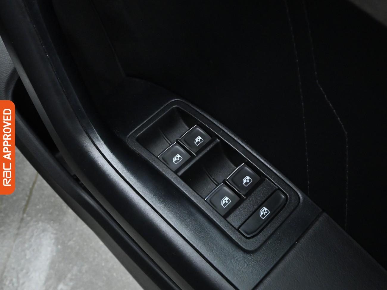 Used SEAT Ateca 2021 for sale - 76429231: Photo 25