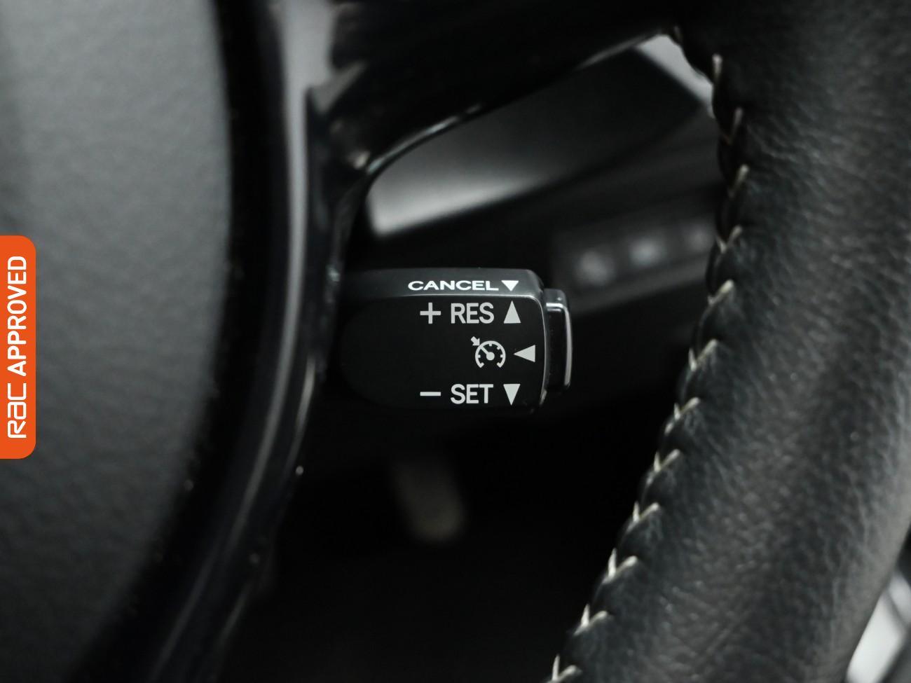 Used Toyota Yaris 2018 for sale - 76739557: Photo 21