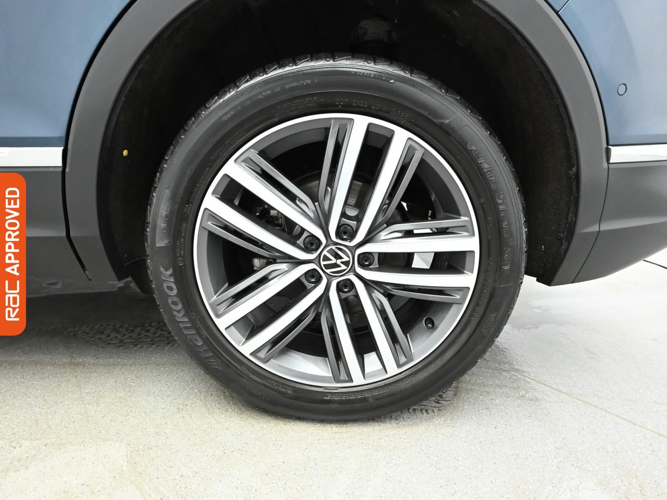 Used Volkswagen Tiguan 2021 for sale - 76520019: Photo 14