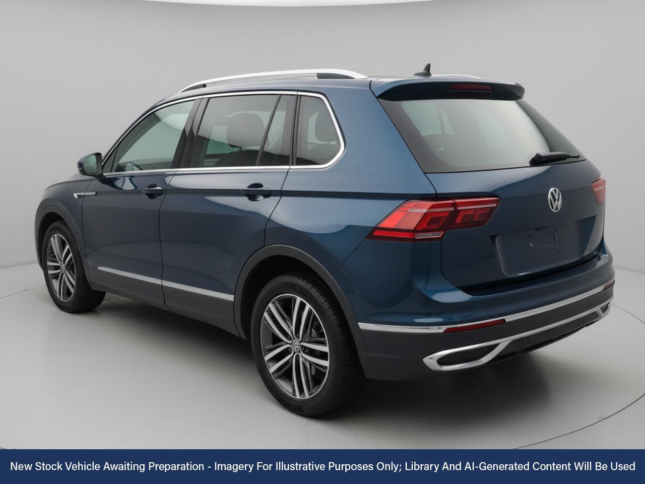 Used Volkswagen Tiguan 2021 for sale - 76520019: Photo 2