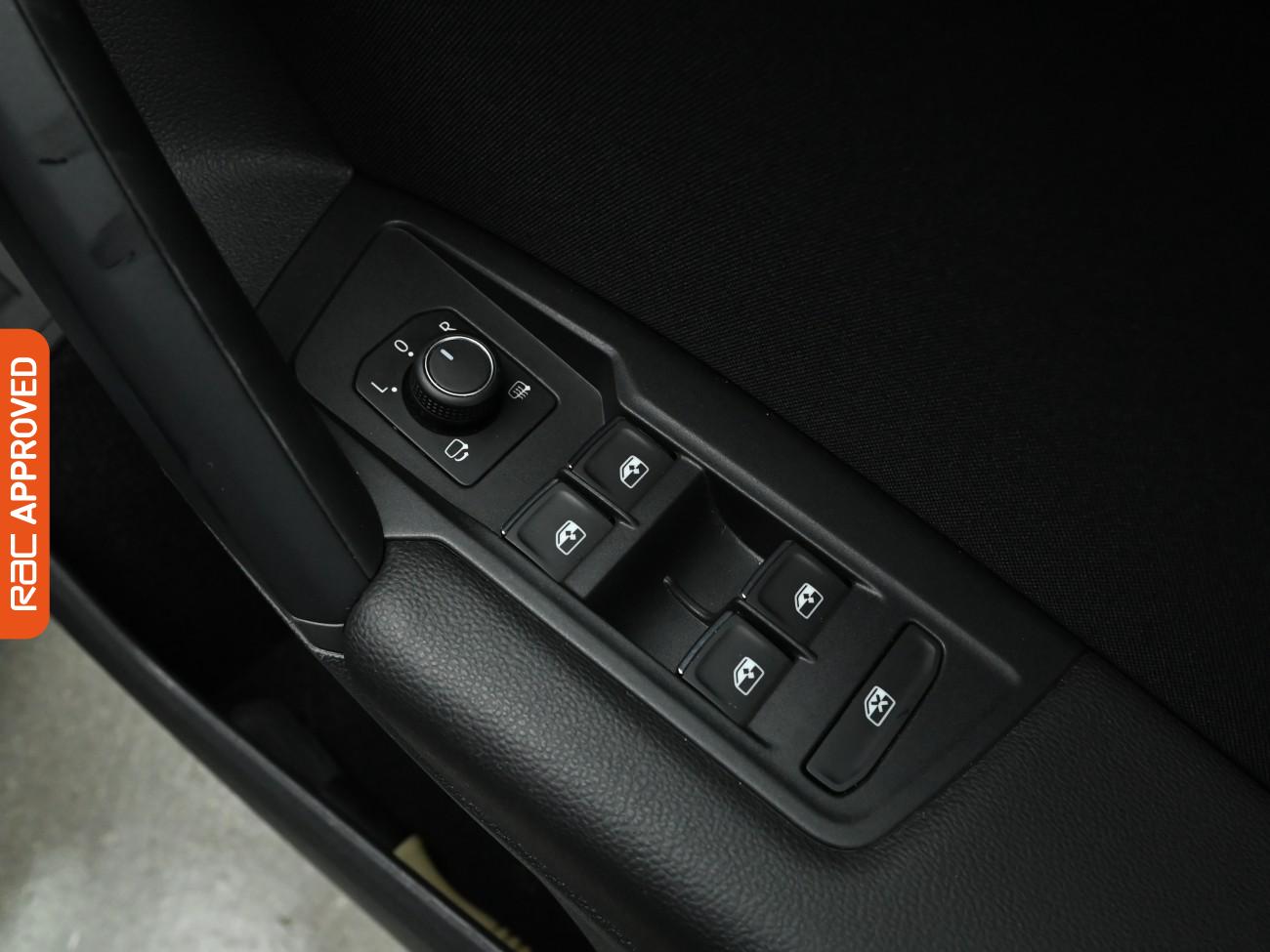 Used Volkswagen Tiguan 2021 for sale - 76520019: Photo 26