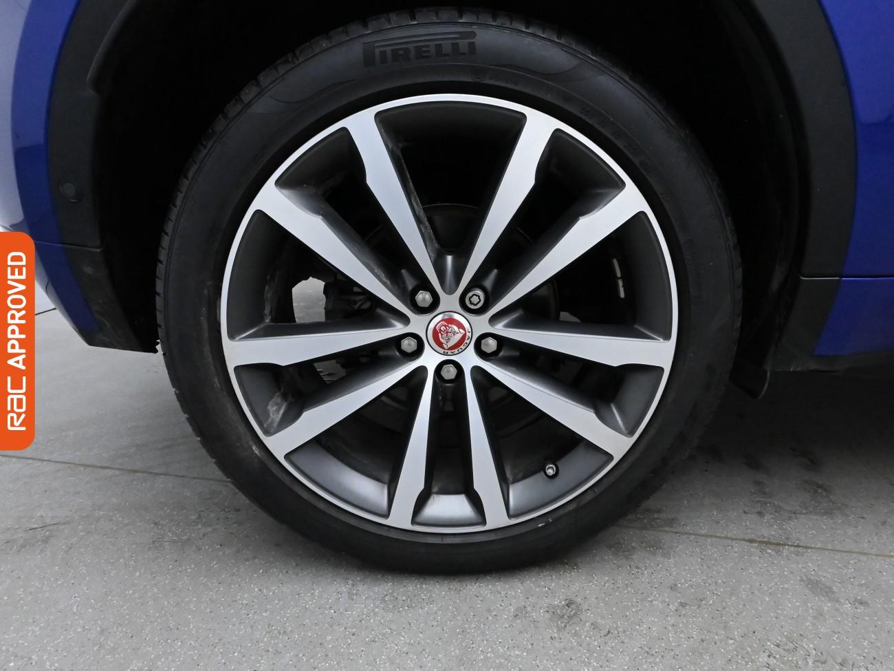 Used Jaguar E-Pace 2018 for sale - 76148966: Photo 14
