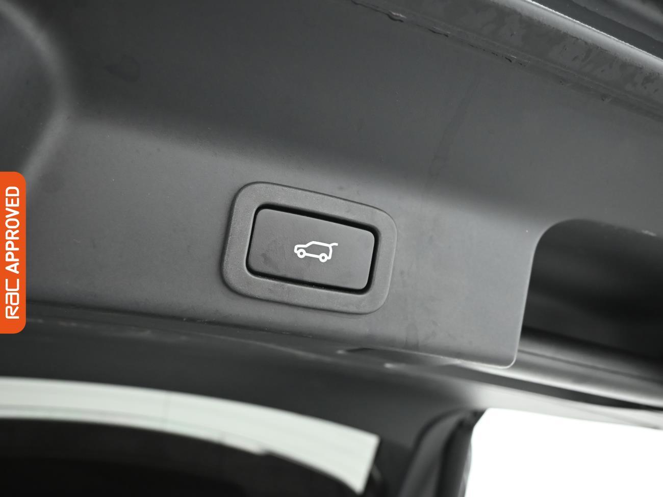 Used Jaguar F-Pace 2018 for sale - 77206569: Photo 27