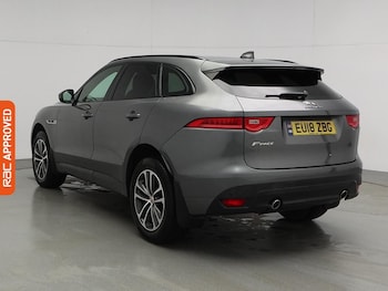 Used Jaguar F-Pace 2018 for sale - 77206569: Photo