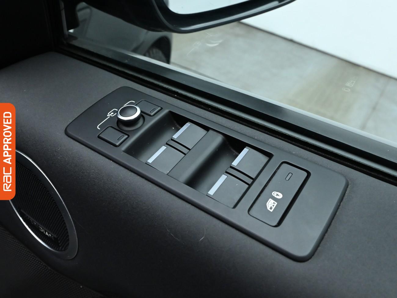 Used Land Rover Discovery 2019 for sale - 76406021: Photo 38