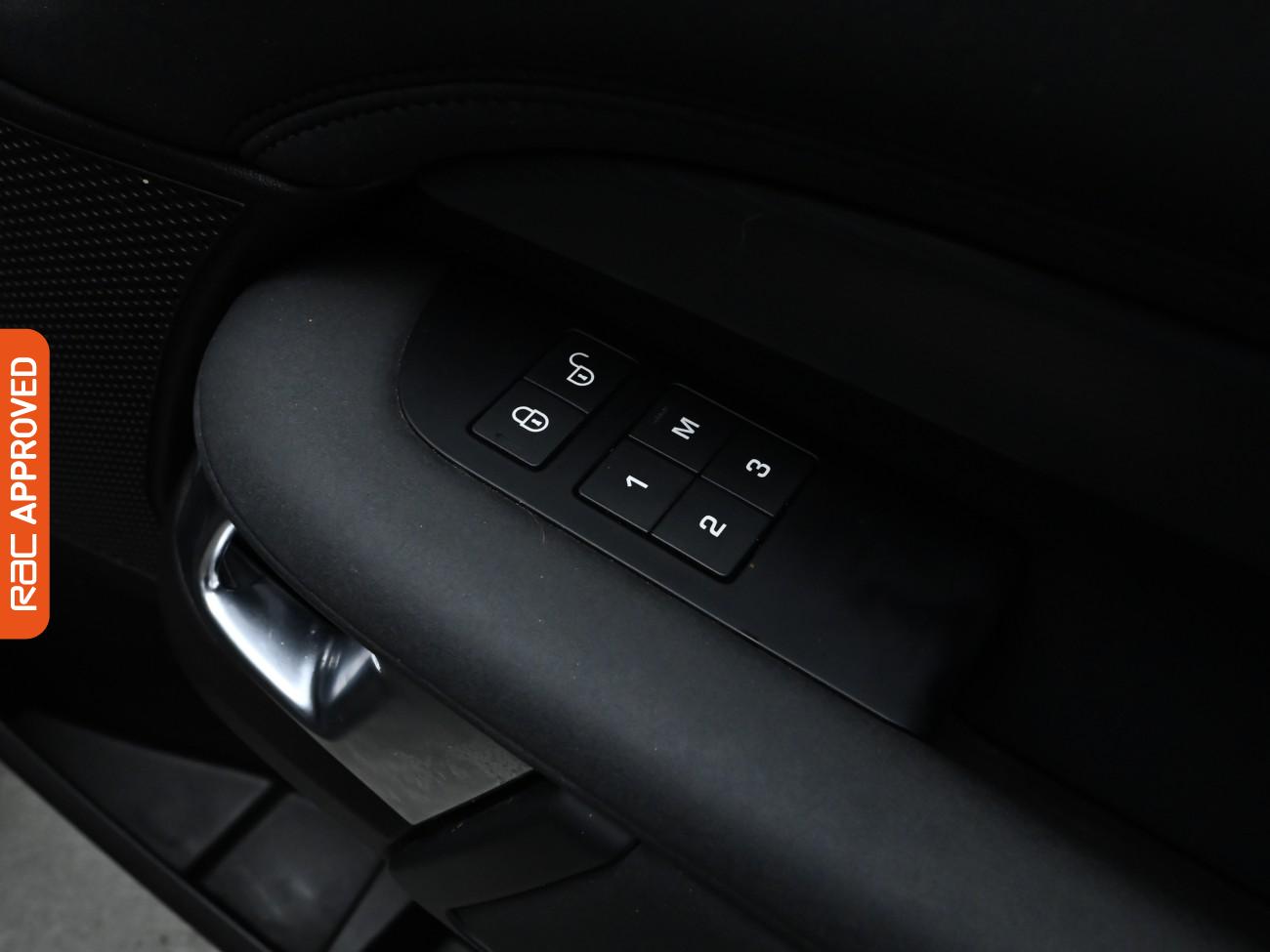 Used Land Rover Discovery 2019 for sale - 76406021: Photo 39