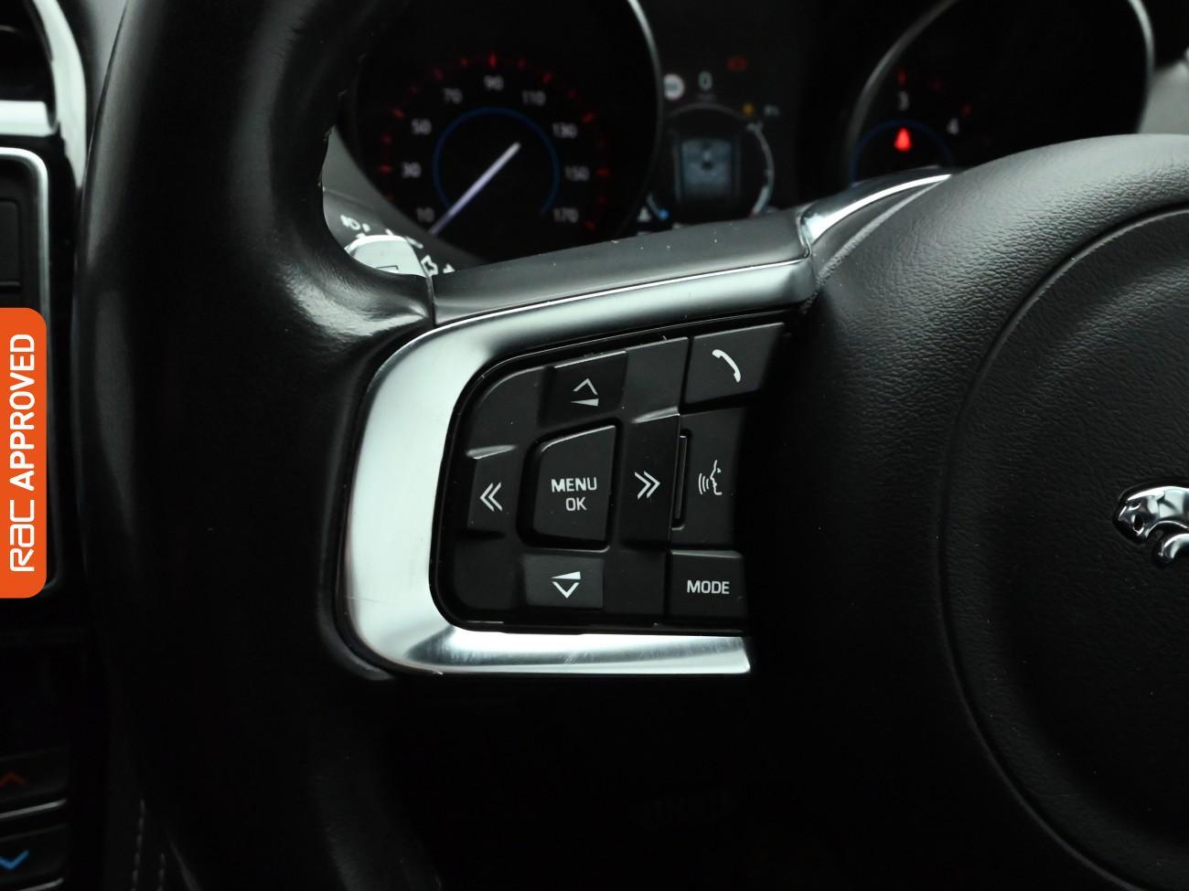 Used Jaguar F-Pace 2018 for sale - 77112632: Photo 18