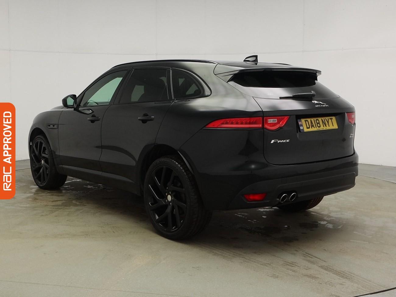 Used Jaguar F-Pace 2018 for sale - 77112632: Photo 4