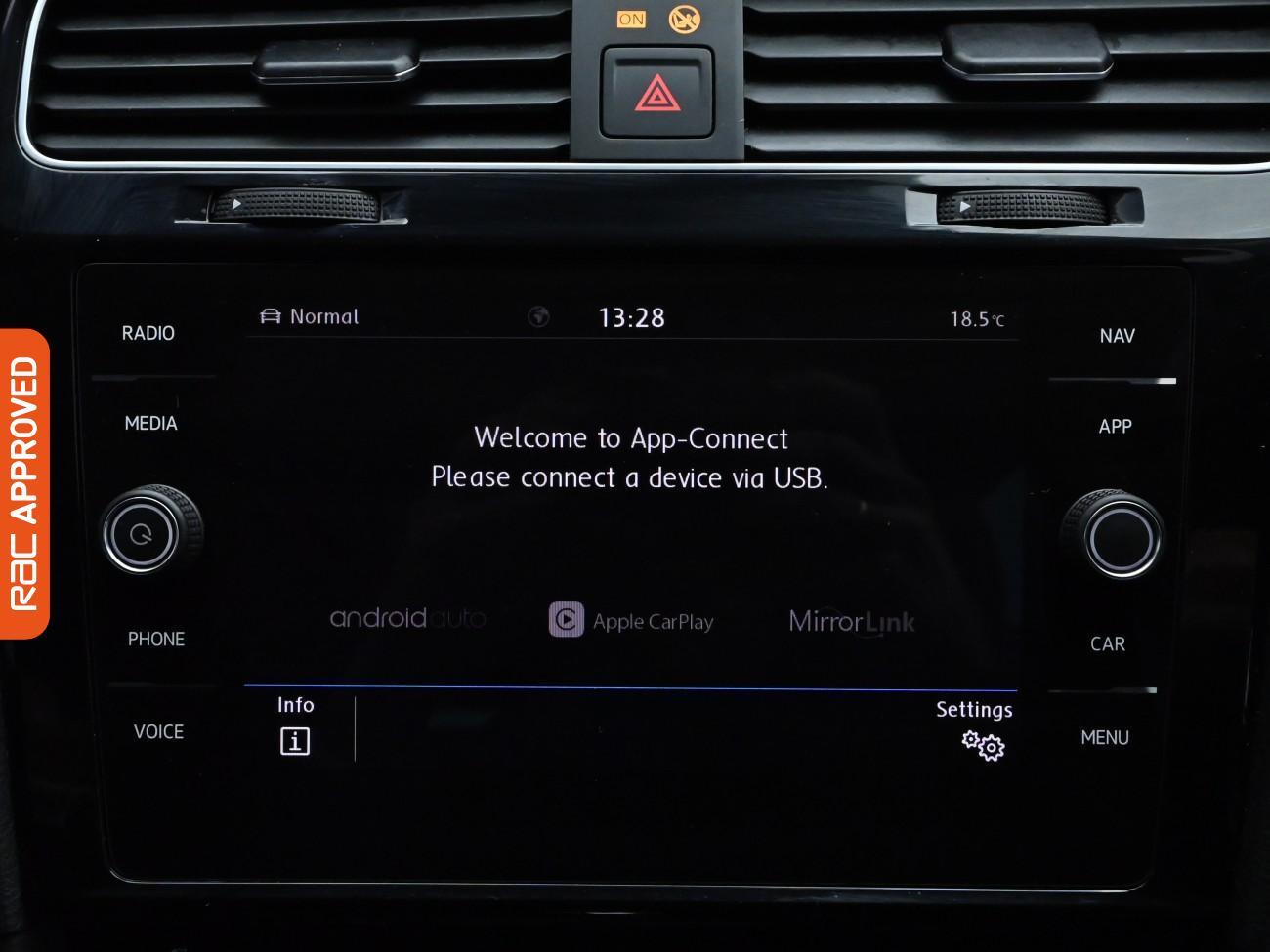 Used Volkswagen Golf 2019 for sale - 75651102: Photo 17