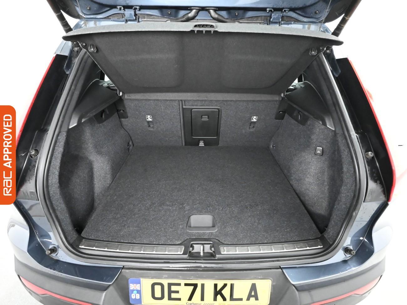 Used Volvo XC40 2021 for sale - 77013982: Photo 28