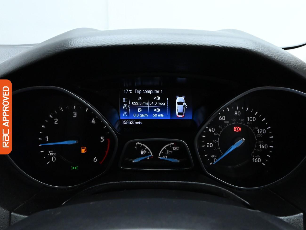 Used Ford Focus 2017 for sale - 76477525: Photo 11