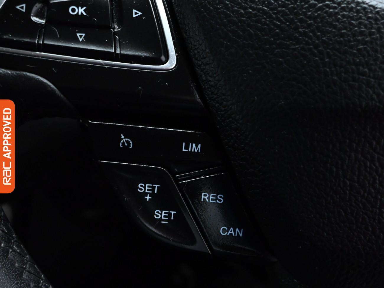 Used Ford Focus 2017 for sale - 76477525: Photo 21