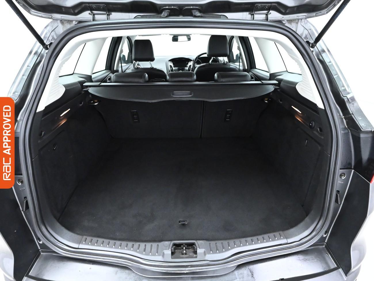 Used Ford Focus 2017 for sale - 76477525: Photo 26