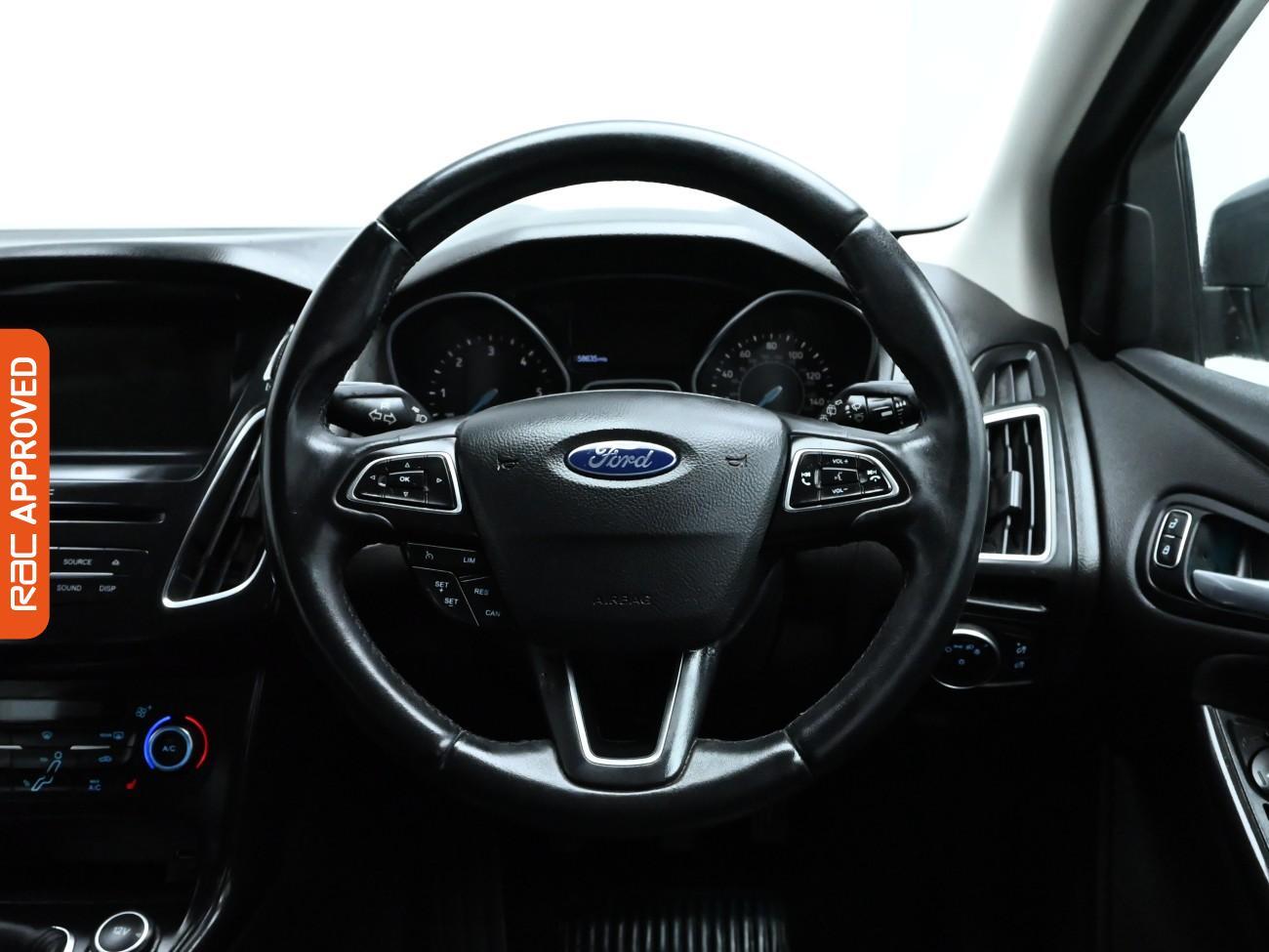 Used Ford Focus 2017 for sale - 76477525: Photo 9