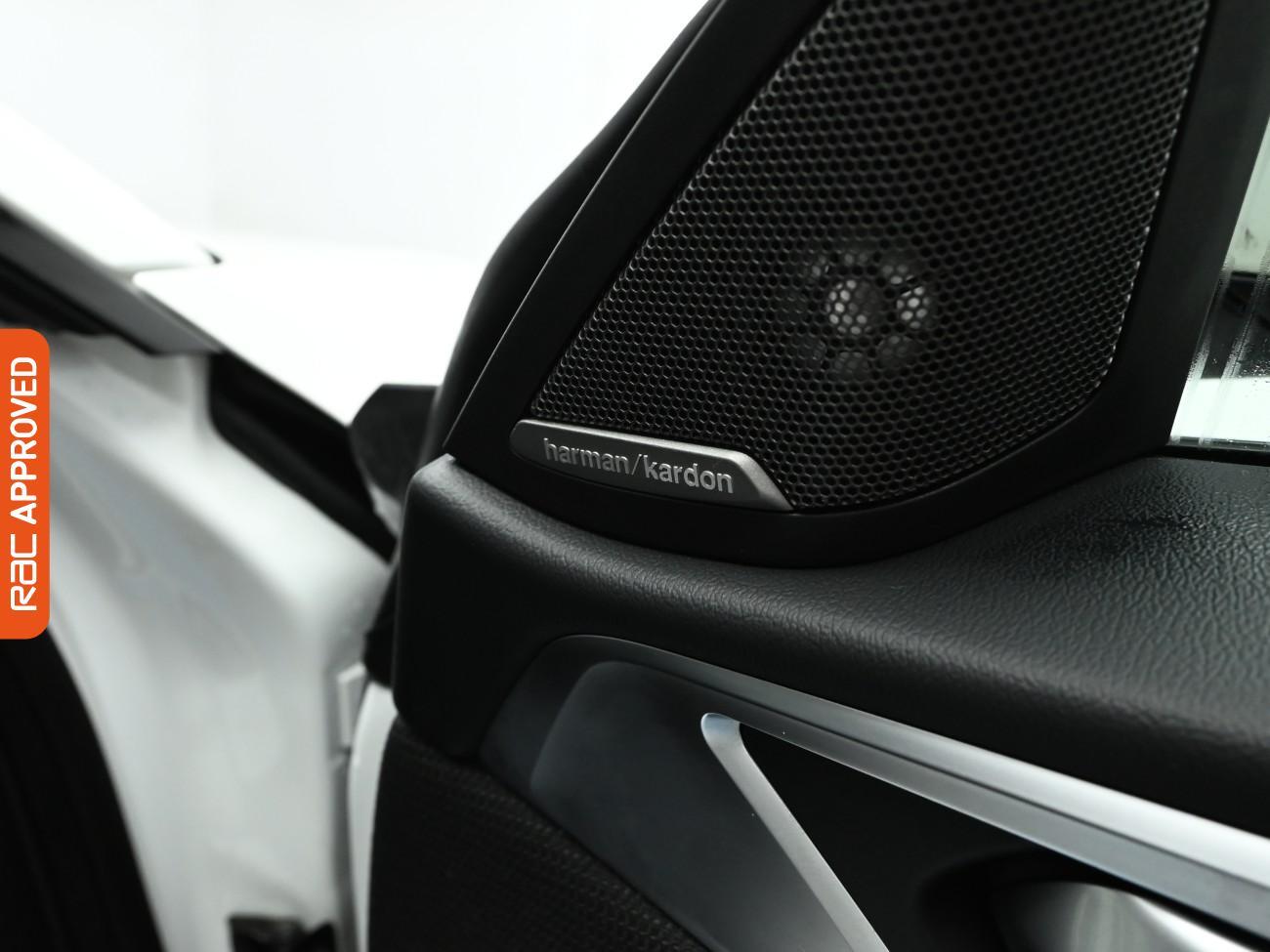 Used BMW i4 2022 for sale - 77199552: Photo 19