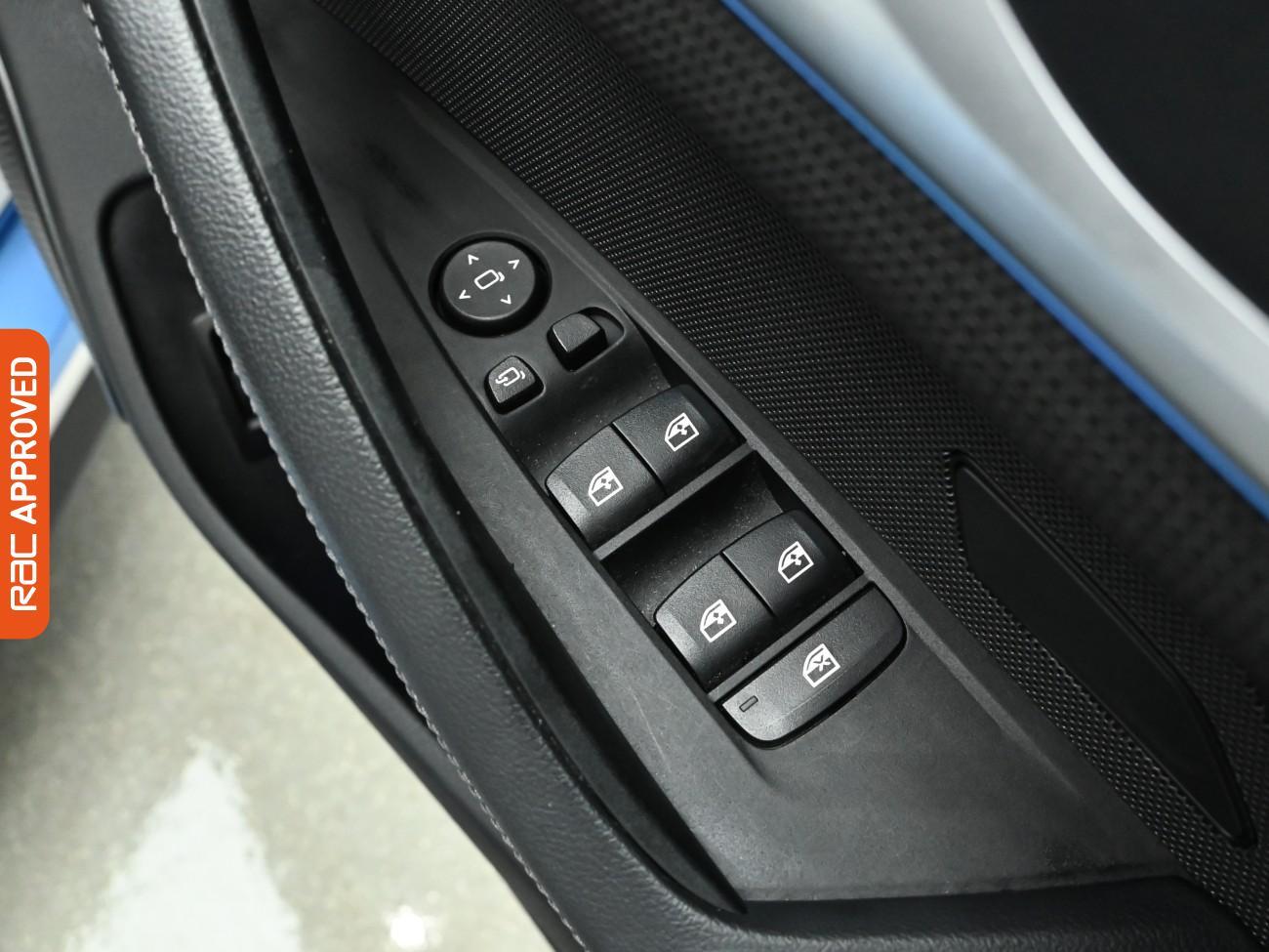 Used BMW i4 2022 for sale - 77199552: Photo 29