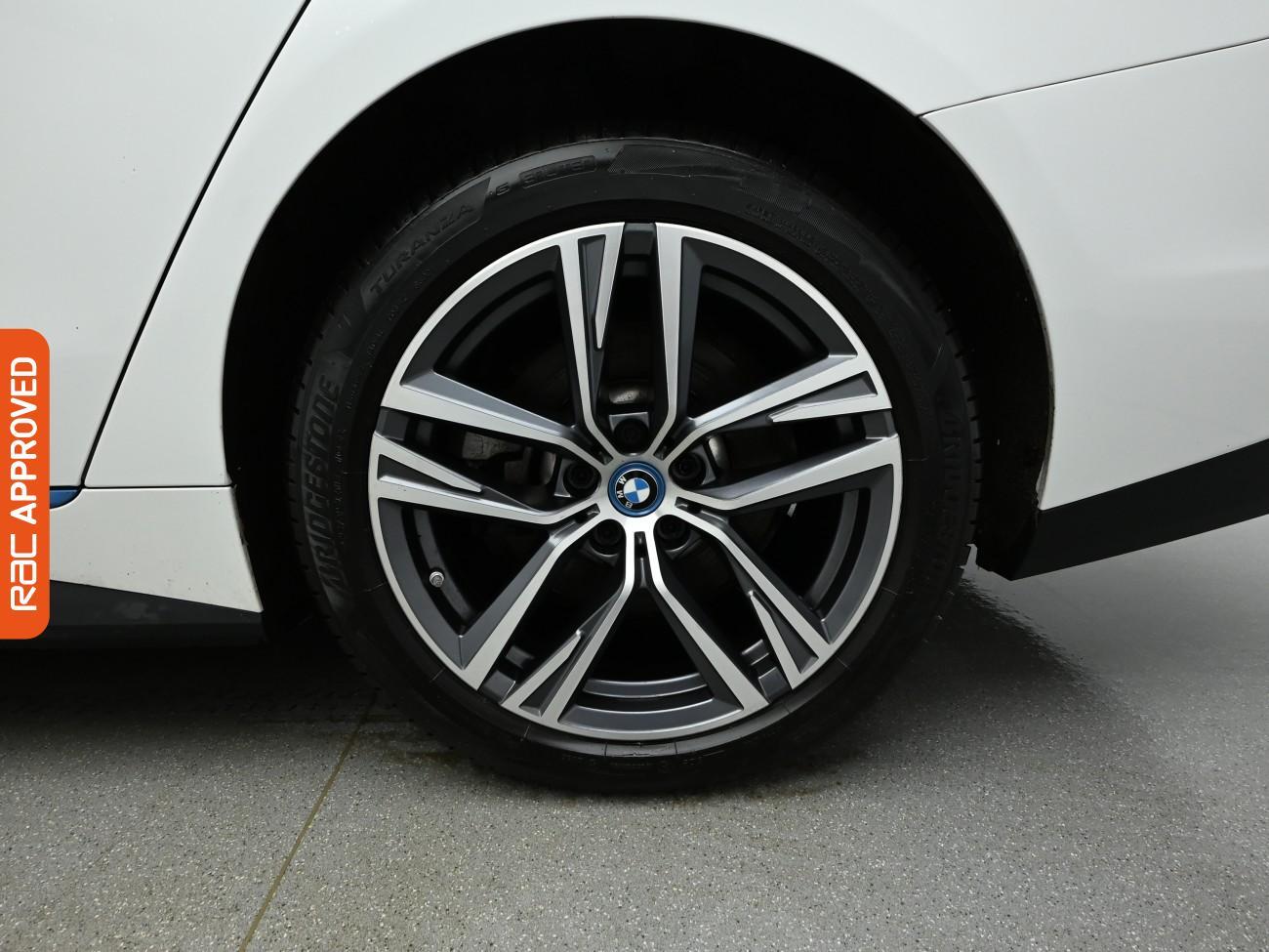 Used BMW i4 2022 for sale - 77199552: Photo 31