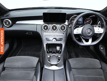 Used Mercedes-Benz C-Class 2019 for sale - 75582655: Photo