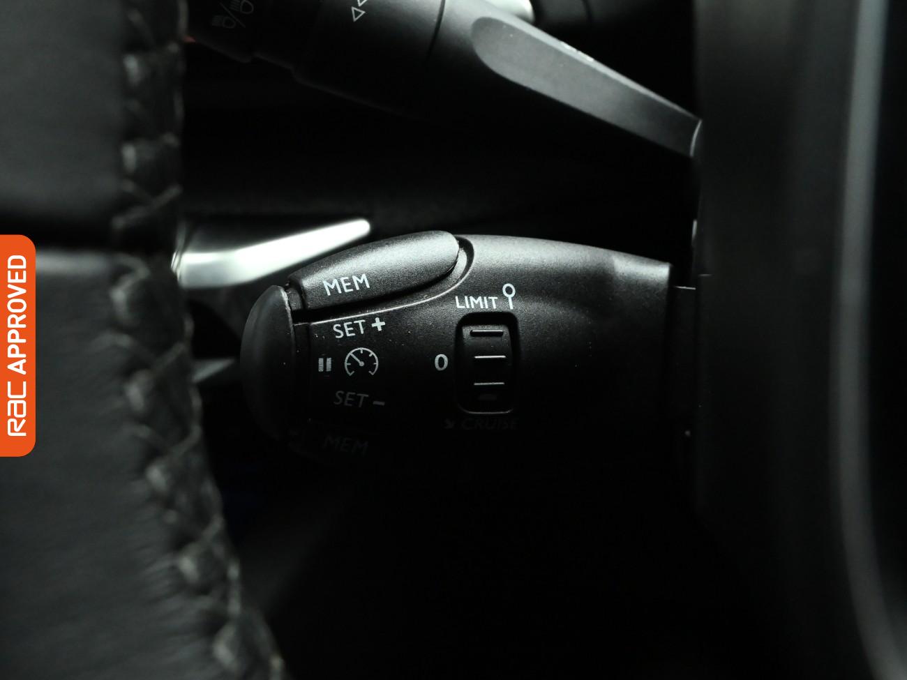 Used Peugeot 3008 2018 for sale - 76863148: Photo 19