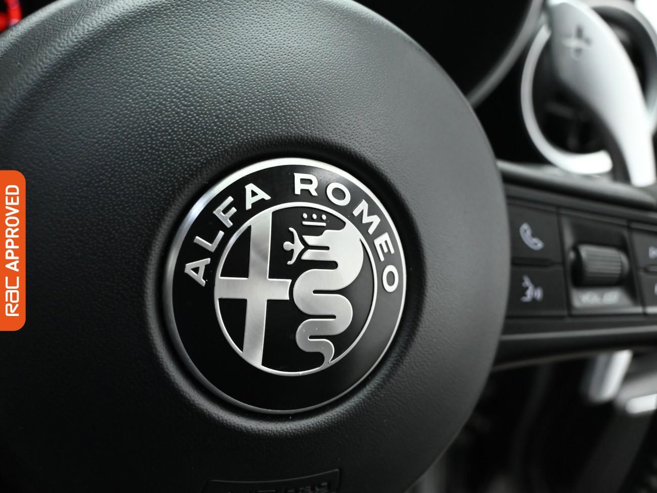 Used Alfa Romeo Giulia 2017 for sale - 77535279: Photo 26