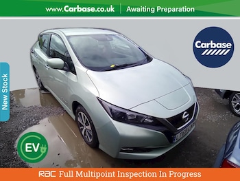 2019 - 40kWh Acenta Hatchback 5dr Electric Auto (150 ps)