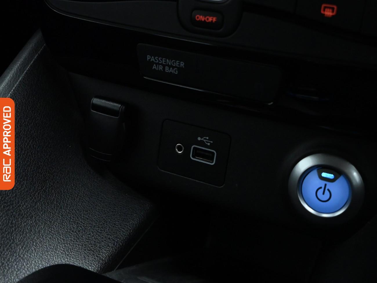Used Nissan Leaf 2019 for sale - 76005028: Photo 24