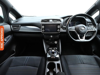 Used Nissan Leaf 2019 for sale - 76005028: Photo