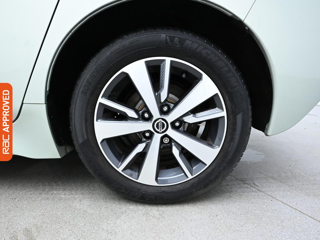 Used Nissan Leaf 2019 for sale - 76005028: Photo 31
