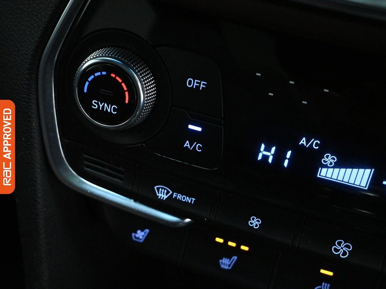 Used Hyundai Santa Fe 2021 for sale - 77996505: Photo 19