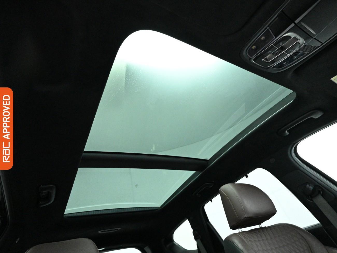 Used Hyundai Santa Fe 2021 for sale - 77996505: Photo 3