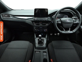 Used Ford Focus 2020 for sale - 78802390: Photo