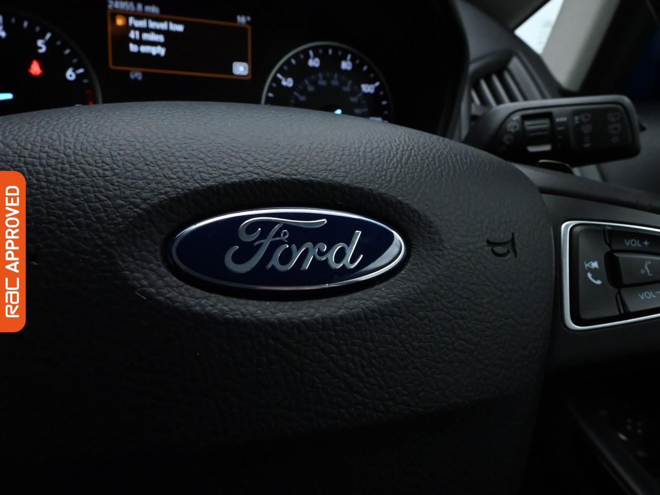 Used Ford Ecosport 2019 for sale - 76300211: Photo 23