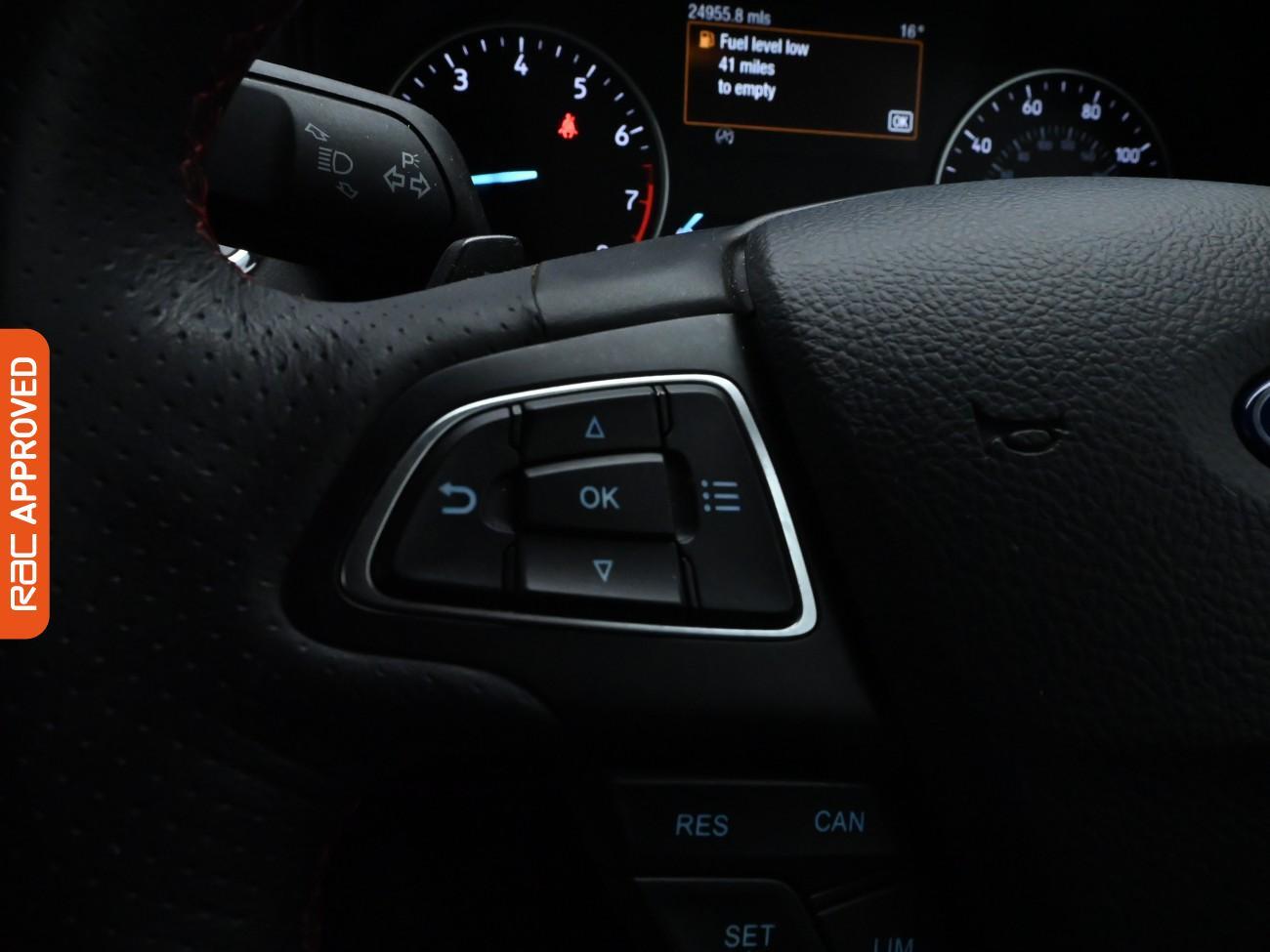Used Ford Ecosport 2019 for sale - 76300211: Photo 24