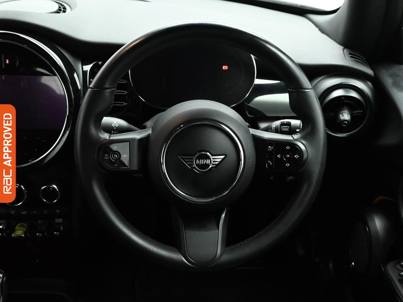 Used MINI Electric Hatch 2021 for sale - 76641917: Photo 11