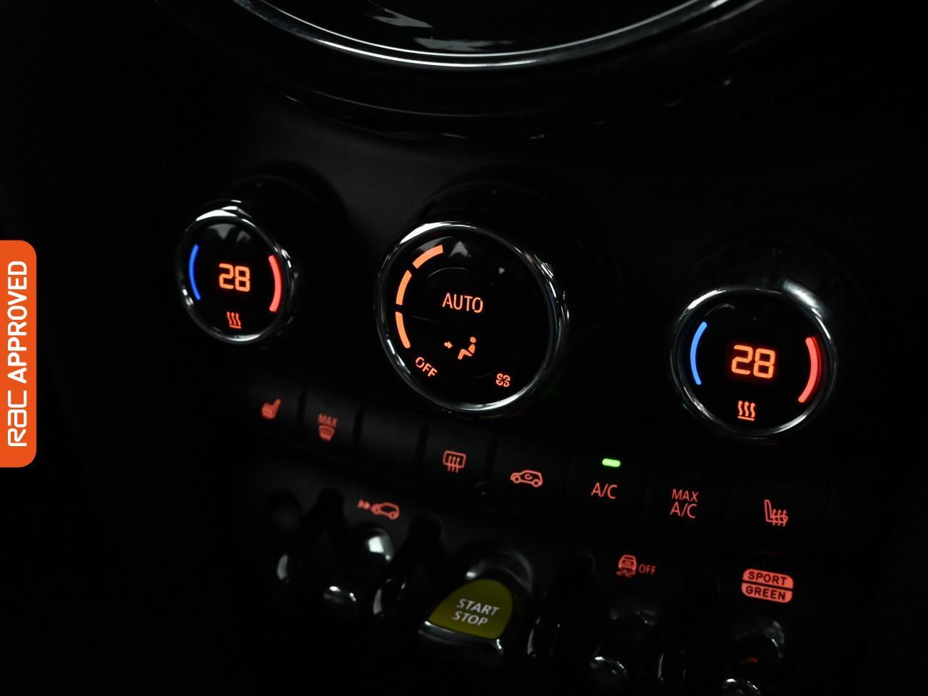 Used MINI Electric Hatch 2021 for sale - 76641917: Photo 19